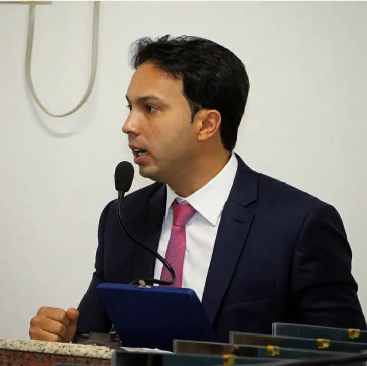Prefeito cobra ações do governo federal