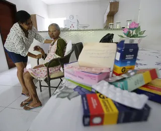 Olhar Cidadão: Remédios essenciais estão em falta em Simões Filho