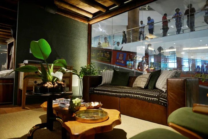 Imagem ilustrativa da imagem Casa de Vidro aproxima a população da arquitetura