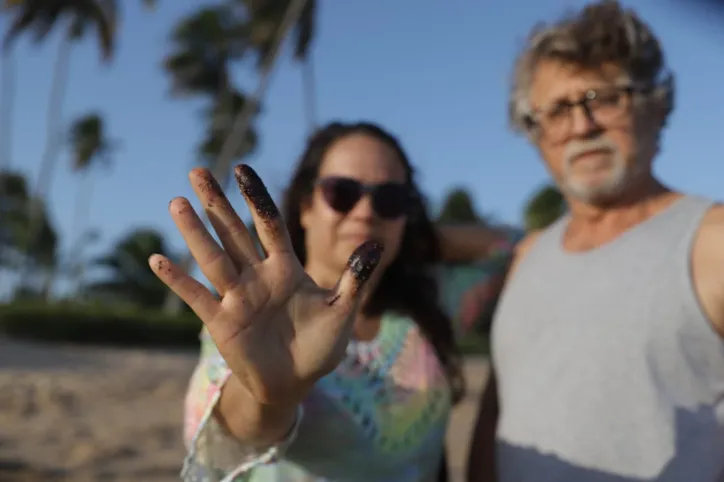 Praia do Forte já sente impacto do desastre ambiental no comércio