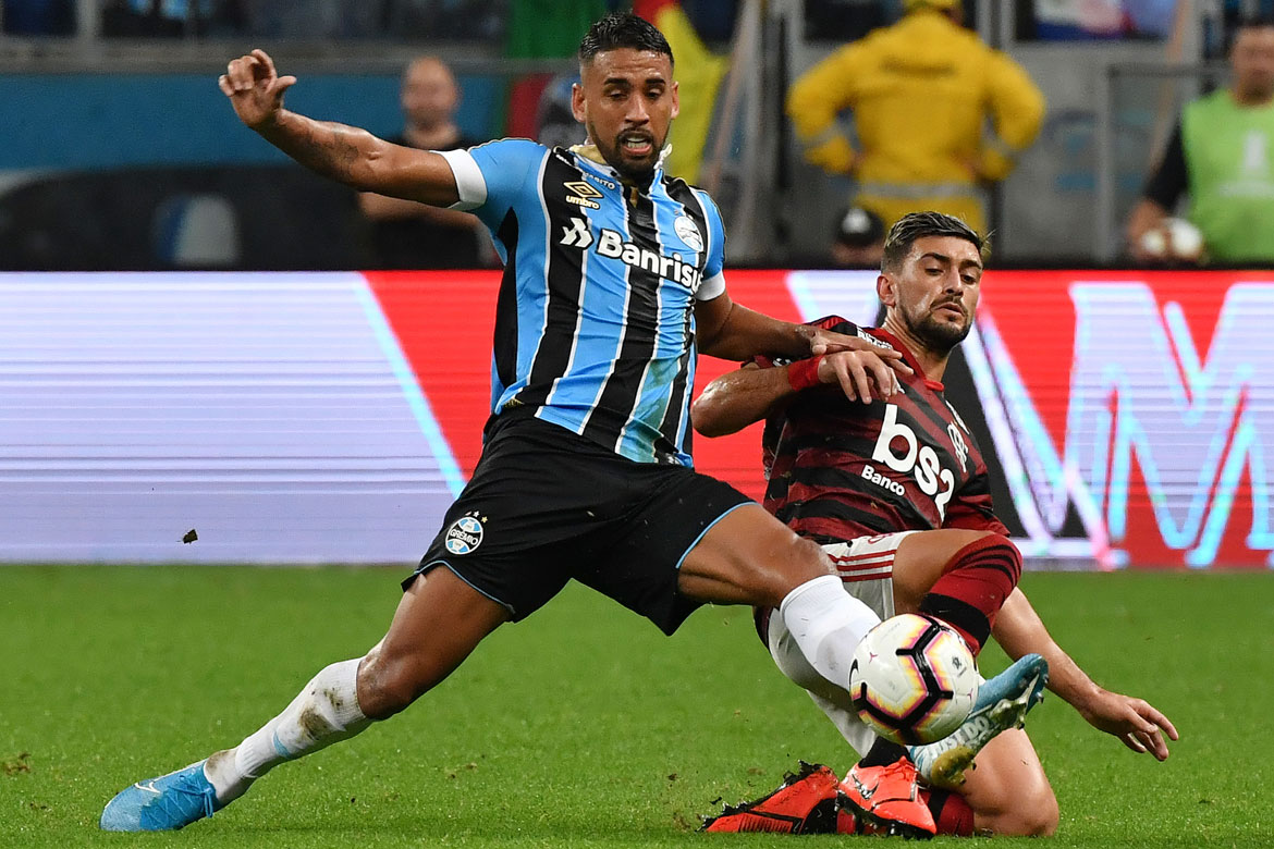 Em casa, Grêmio arranca empate com o Flamengo na 1ª semifinal da Libertadores