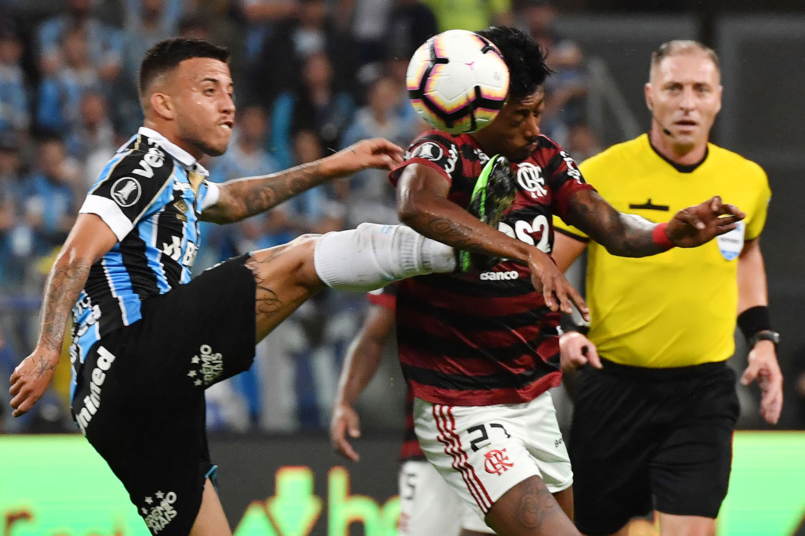 Em casa, Grêmio arranca empate com o Flamengo na 1ª semifinal da Libertadores