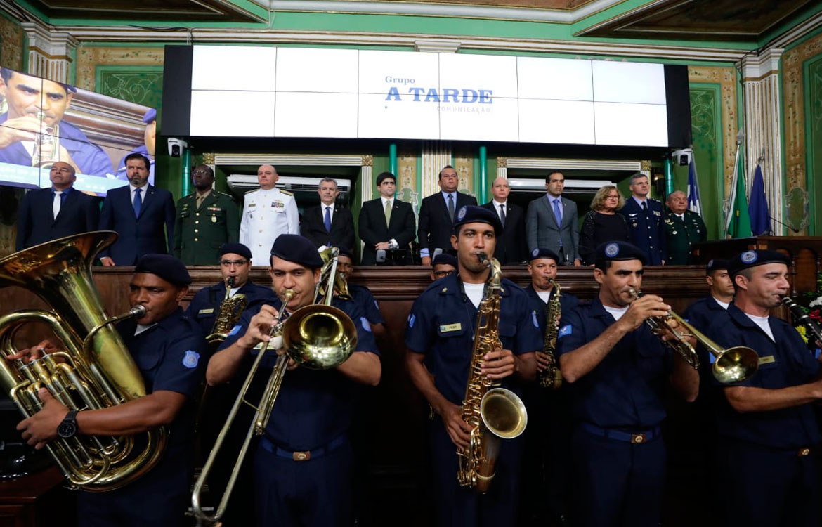 A TARDE ganha homenagem em sessão solene na Câmara de Salvador