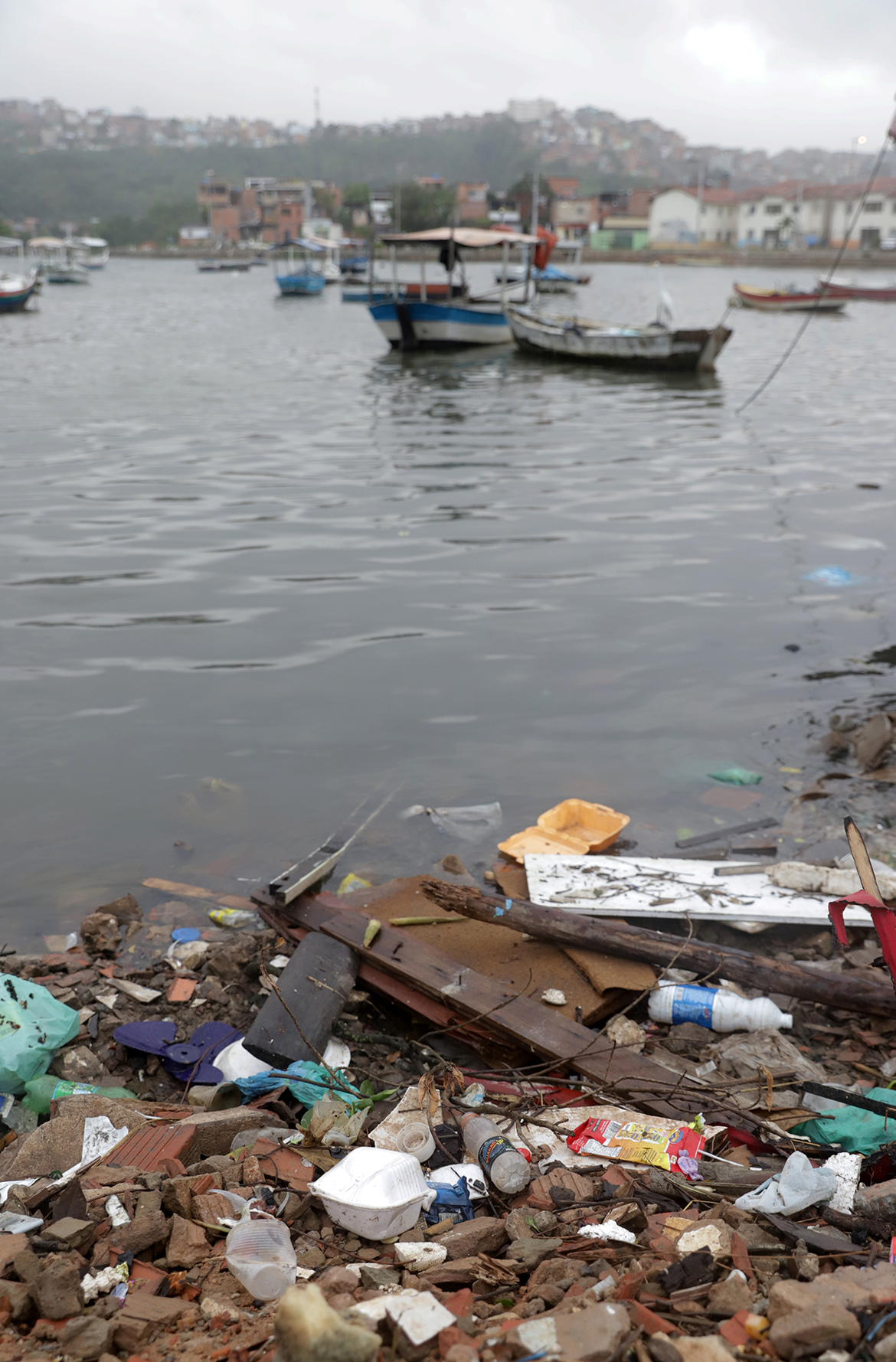 Inclusão da população periférica é desafio para planejamento da cidade