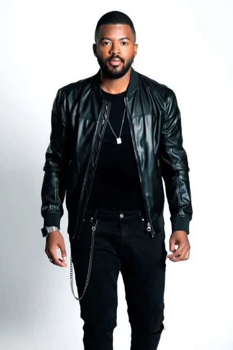 DIGGO resolveu apostar em sua carreira de cantor