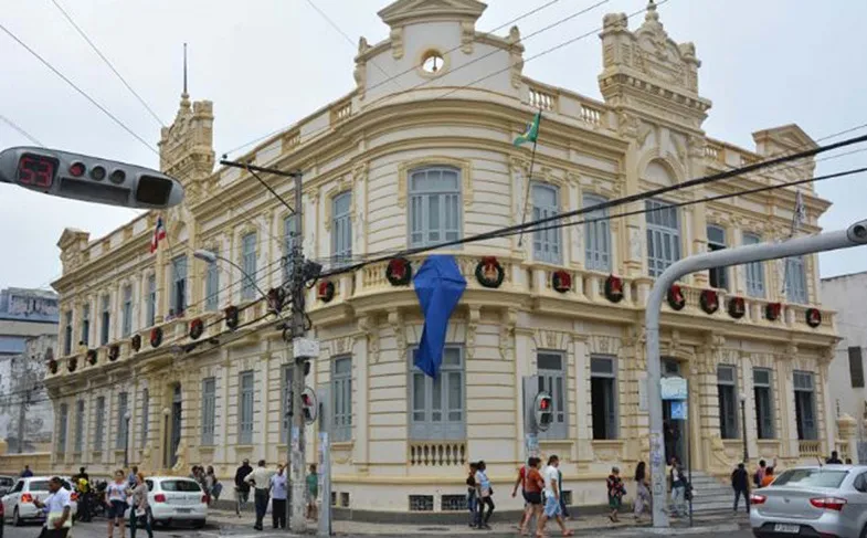 Quatro vezes prefeito da cidade, Zé Ronaldo é considerado como a maior liderança política da “Princesa do Sertão” | Foto: Divulgação