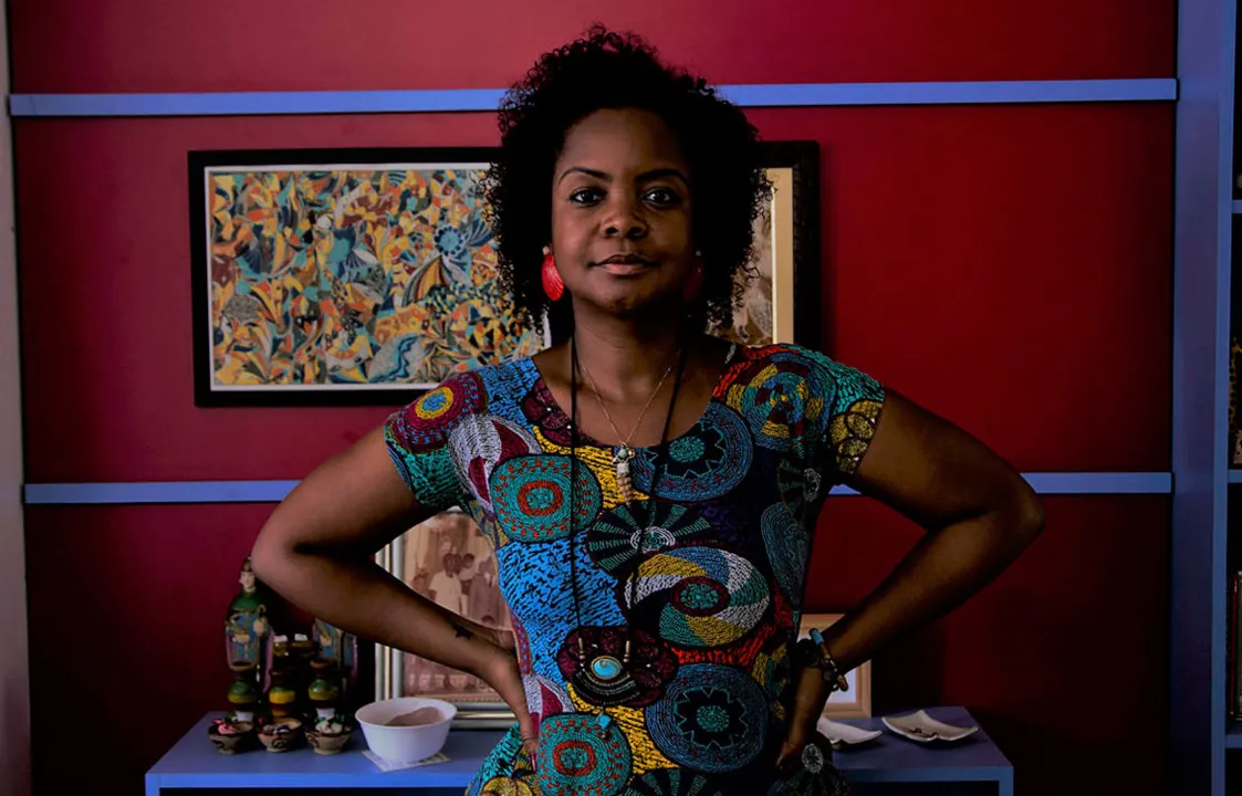 Escritora baiana Lívia Natália é uma das participantes do evento | Foto: Priscila Fulo | Divulgação