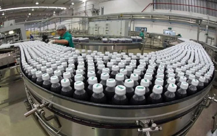 Os maiores responsáveis pelo percentual estão nos setores de bebidas, com 25,3%, e derivados de petróleo (9,7%) | Foto: Manu Dias | GovBA