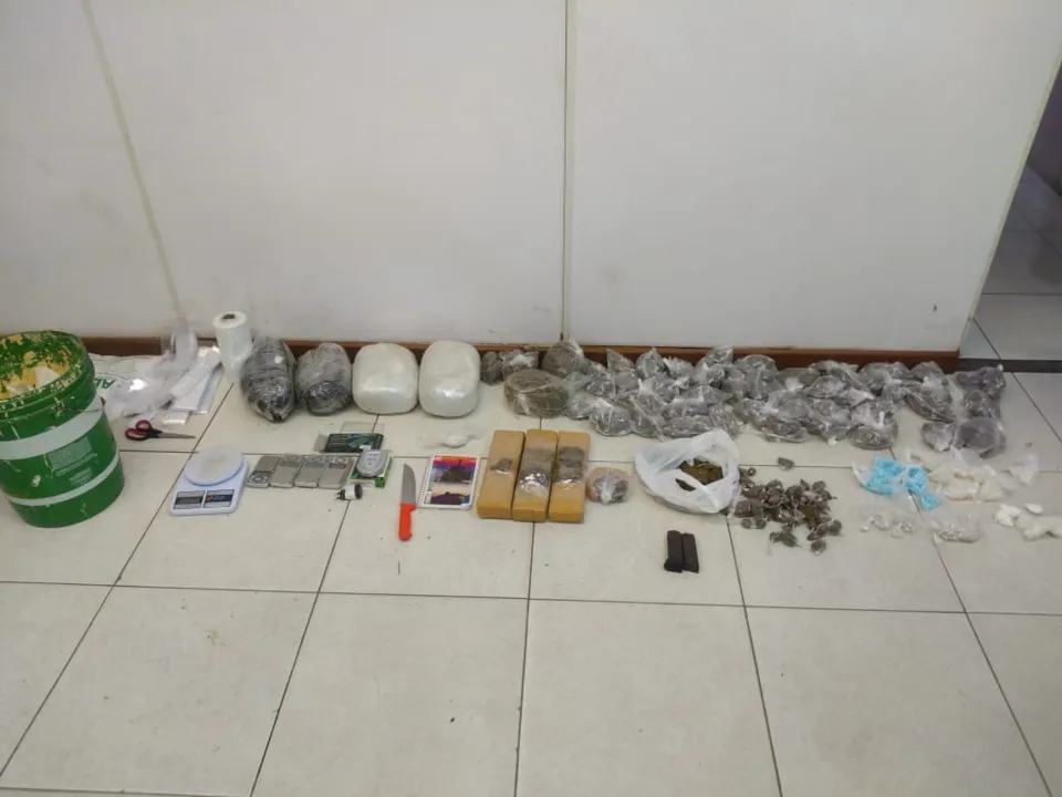 Suspeito disse que guardava o material para ser comercializado | Foto: Divulgação | PM