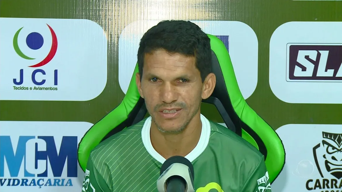 O último clube de Magno Alves foi o Floresta-CE, onde disputou oito jogos e marcou três gols | Foto: Reprodução | Youtube