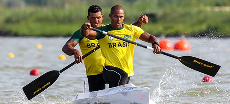 Dupla já tem vaga garantida nas próximas olimpíadas | Foto: Divulgação | Planet Canoe