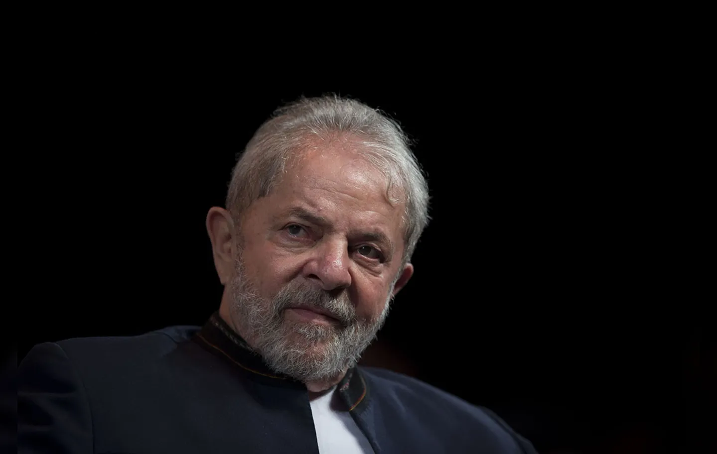 Defesa de Lula alega que o processo não seguiu a tramitação correta | Foto: Mauro Pimentel | AFP