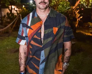 Kadu Dantas marca presença em festa da Carvalheira, em Noronha