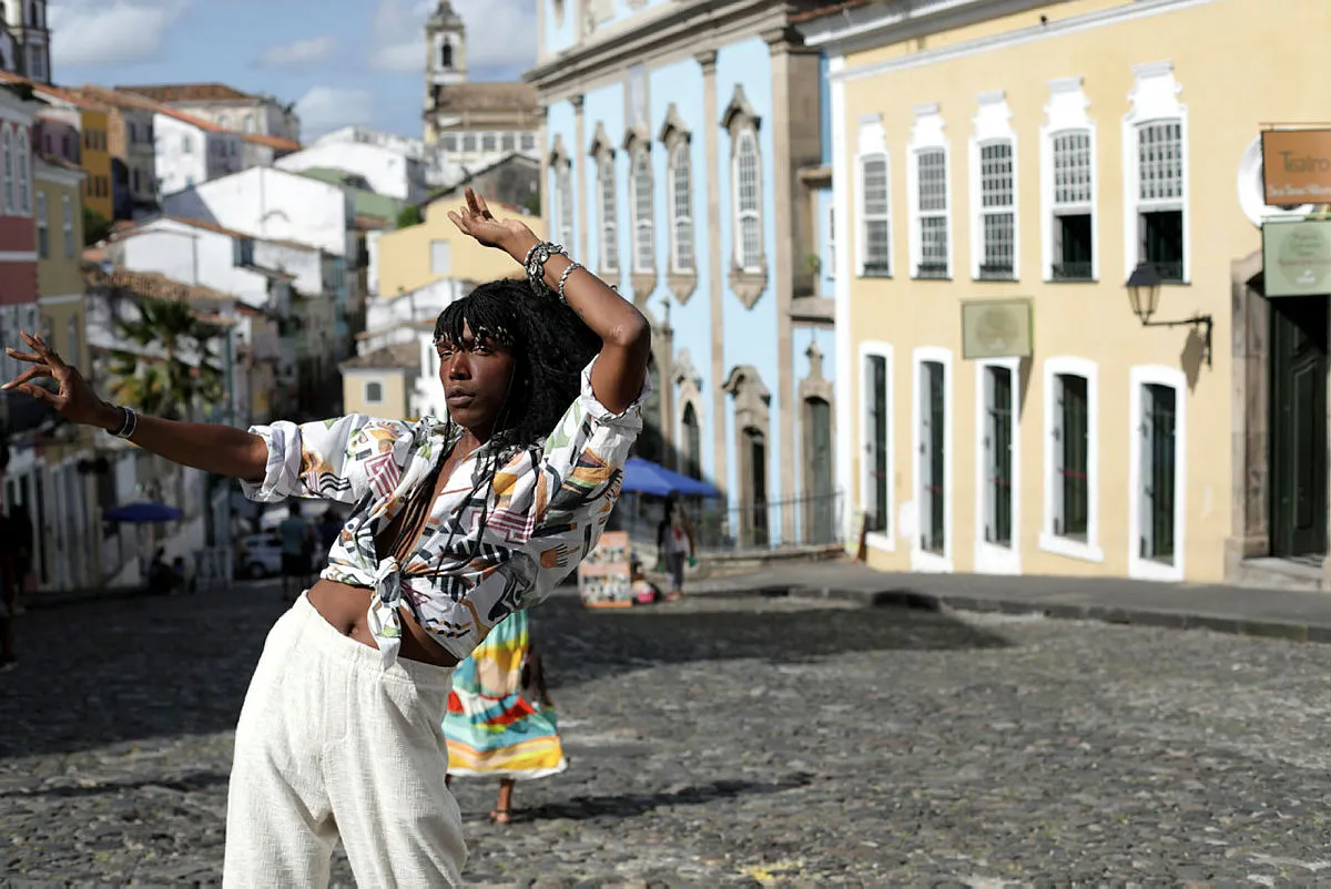 Aos 24 anos, cantora baiana Majur conquista espaço na música brasileira | Foto: Adilton Venegeroles | Ag. A TARDE