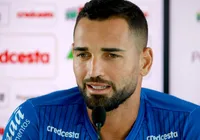 Gilberto diz que quer fazer história e manda recado a Gregore: "É bom ele ficar aqui"