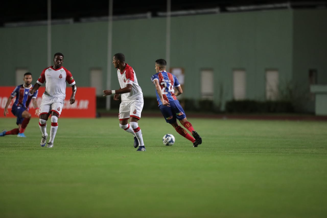 Bahia se impõe em casa, bate Imperatriz e vence a primeira no Nordestão