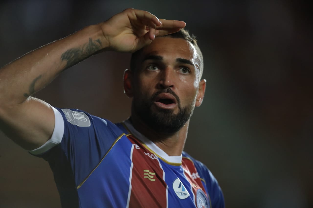Bahia se impõe em casa, bate Imperatriz e vence a primeira no Nordestão