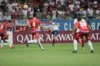 Bahia goleia o Nacional, faz as pazes com torcida e sai em vantagem na 'Sula'
