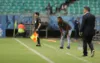 Bahia goleia o Nacional, faz as pazes com torcida e sai em vantagem na 'Sula'