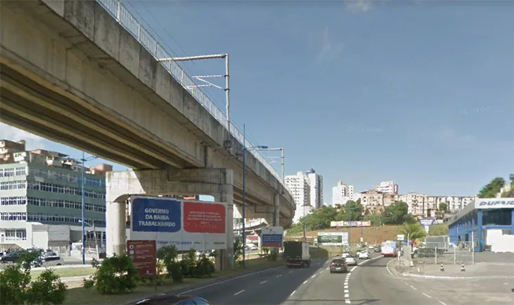 A situação ocorreu na região da avenida Mario Leal Ferreira, conhecida popularmente como avenida Bonocô | Foto: Reprodução | Google Street View