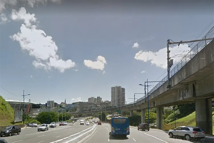 Acidente aconteceu próximo do acesso ao Dique do Tororó, sentido Nazaré | Foto: Reprodução | Google Street View