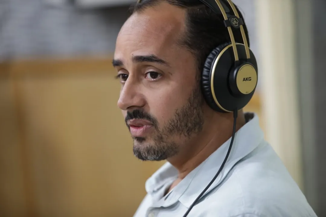 Presidente diz que artistas vão desfilar em cima de um pranchão | Foto: Raul Spinassé | Ag. A TARDE