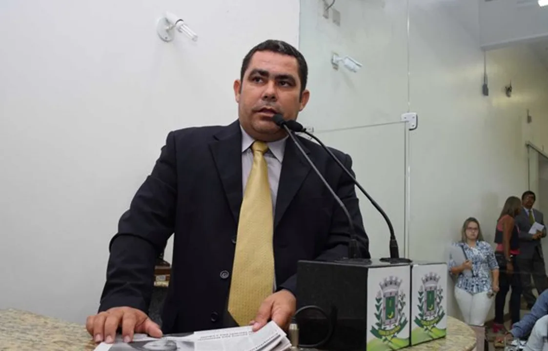 Vereador se defendeu afirmando que preenchia os requisitos para receber o benefício | Foto: Ascom | Câmara (Arquivo)