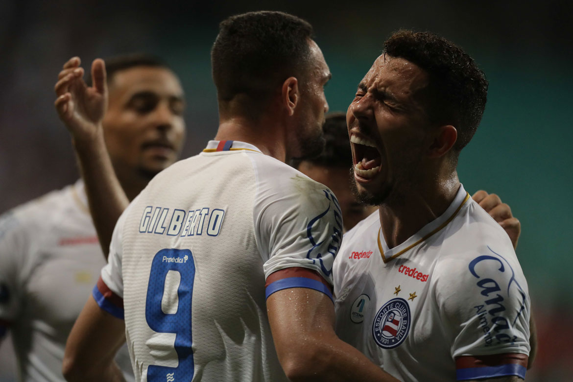 Bahia goleia o Nacional, faz as pazes com torcida e sai em vantagem na 'Sula'