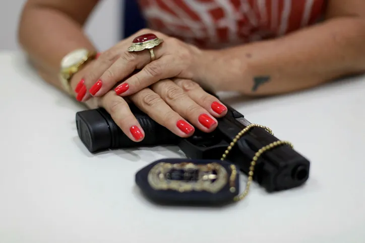"Já comandei cerca de 500 homens e nunca sofri preconceito explícito", afirma delegada Carmen Dolores