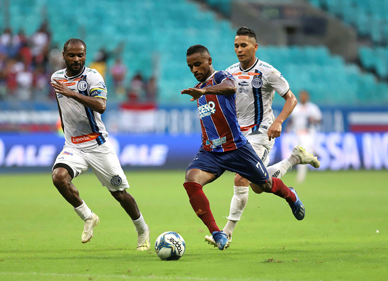 Bahia bate o Confiança e se aproxima do mata-mata na Copa do Nordeste