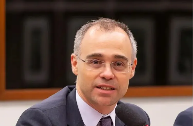 O pedido visa suspender a determinação expedida por Alexandre de Moraes que convoca Weintraub para depor na corte | Foto: Divulgação | AGU