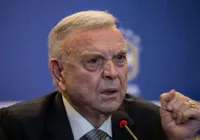 Ex-presidente da CBF retorna ao Brasil devido ao avanço do coronavírus