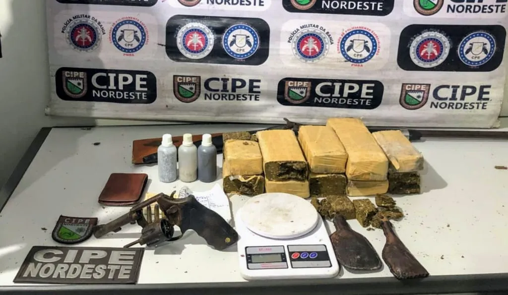 Material foi encontrado com suspeito que não resistiu aos ferimentos | Foto: Divulgação | SSP-BA