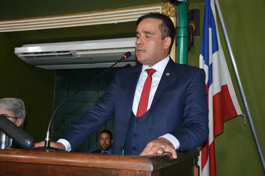 Márcio Miranda (foto) recebe título de cidadão soteropolitano na Câmara Municipal