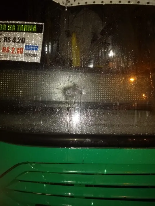 Atentado ocorreu na madrugada desta sexta-feira | Foto: Cidadão Repórter