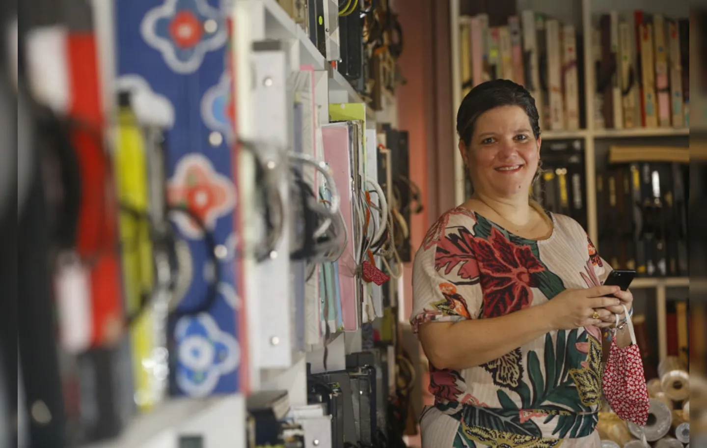 Carolina, da Divina Parede, passou a investir mais na internet | Foto: Rafael Martins | Ag. A TARDE