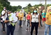 Moradores do quilombo e da comunidade próximos à Barragem Rio dos Macacos fazem protesto