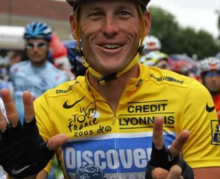 Lance Armstrong admite ter começado a ser dopar com 21 anos