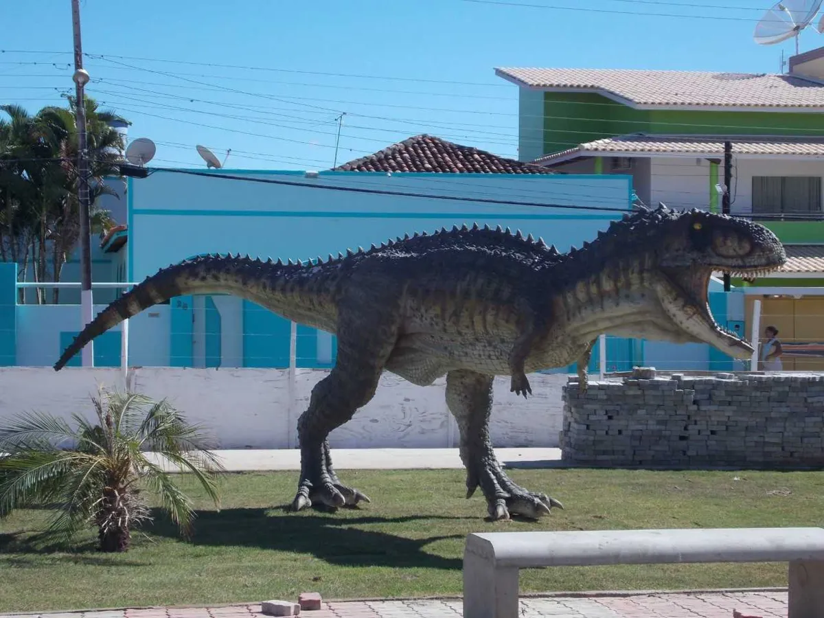 Trata-se de uma área onde se podem apreciar réplicas de dinossauros | Foto: Divulgação | Anilson Borges