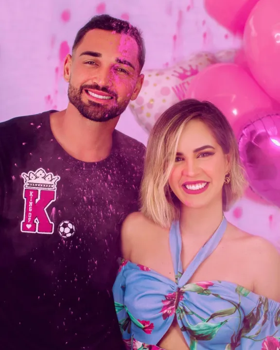 O casal revelou que o nome da filha será Malu | Foto: Reprodução | Redes Sociais