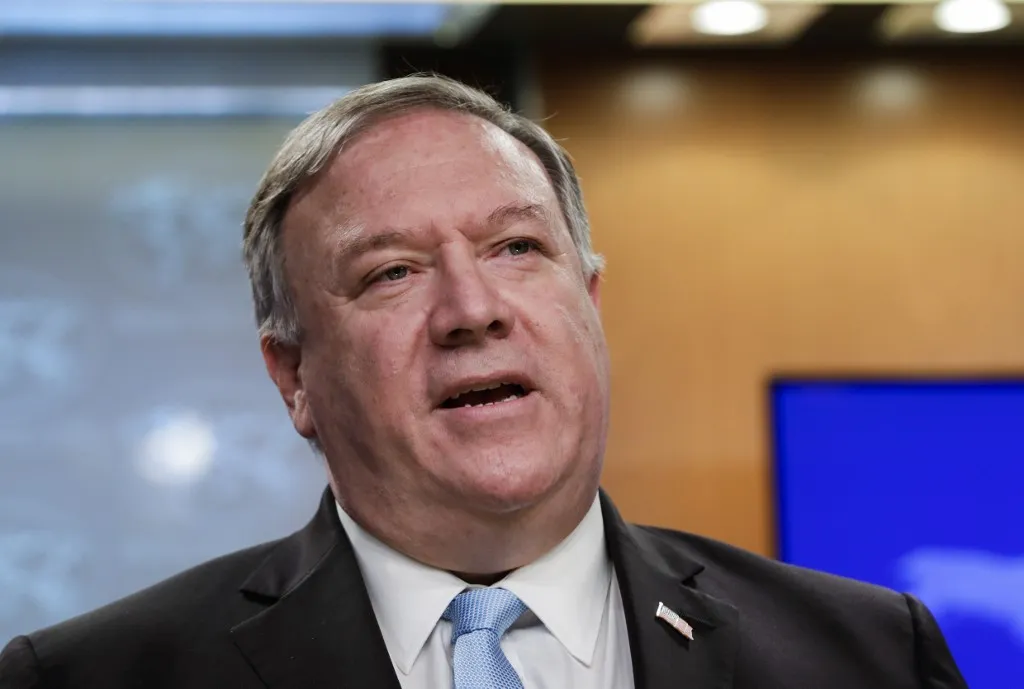 Pompeu se reúne em Honolulu com Yang Jiechi | Foto: Yuri Gripas | POOL | AFP