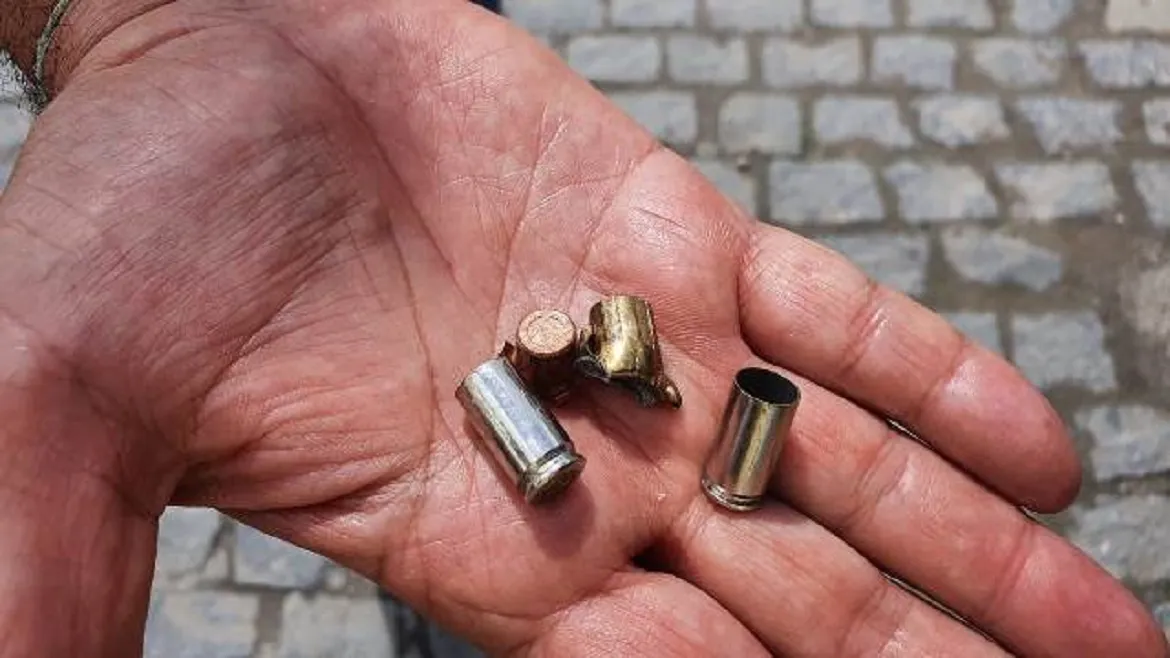 Dono da oficina também foi atingido por um dos disparos | Foto: Aldo Matos | Acorda Cidade