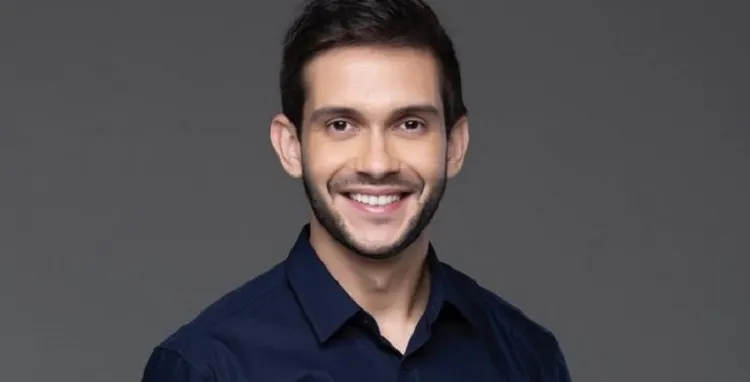"Agora vou me dedicar aos meus projetos pessoais", afirma Matheus Boa Sorte, apresentador do programa "Dendê na Mochila" | Foto: Reprodução