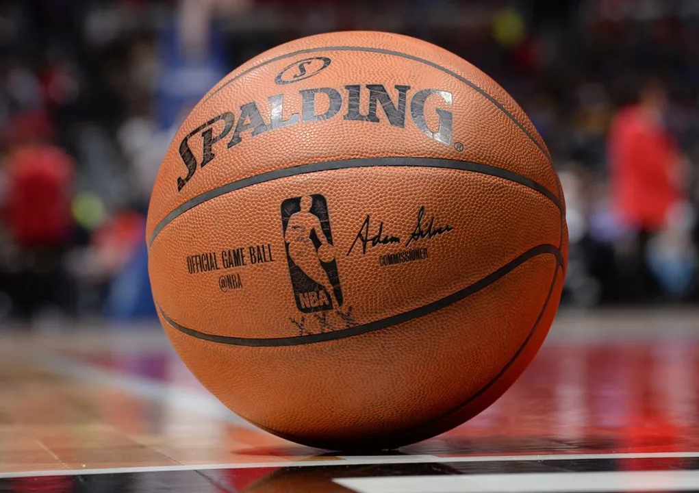 Logo de cara, o campeonato receberá em seu retorno um clássica da cidade de Los Angeles, com Lakers e Clippers em quadra | Foto: Divulgação | NBA