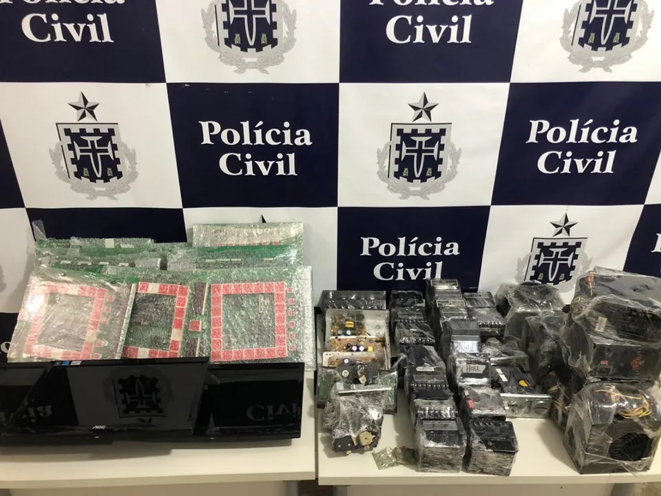 Material apreendido foi encaminhado ao DPT | Foto: Divulgação | Polícia Civil