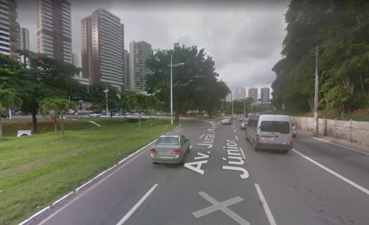 Acidente ocorreu no sentido Lucaia | Foto: Google | Street View
