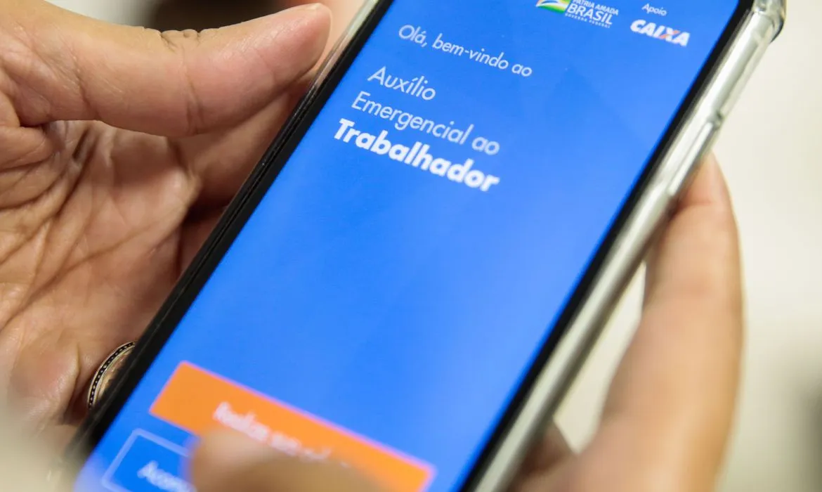 Caixa Tem apresentará as orientações necessárias para beneficiário que teve conta bloqueada | Foto: Marcello Casal Jr. | Agência Brasil