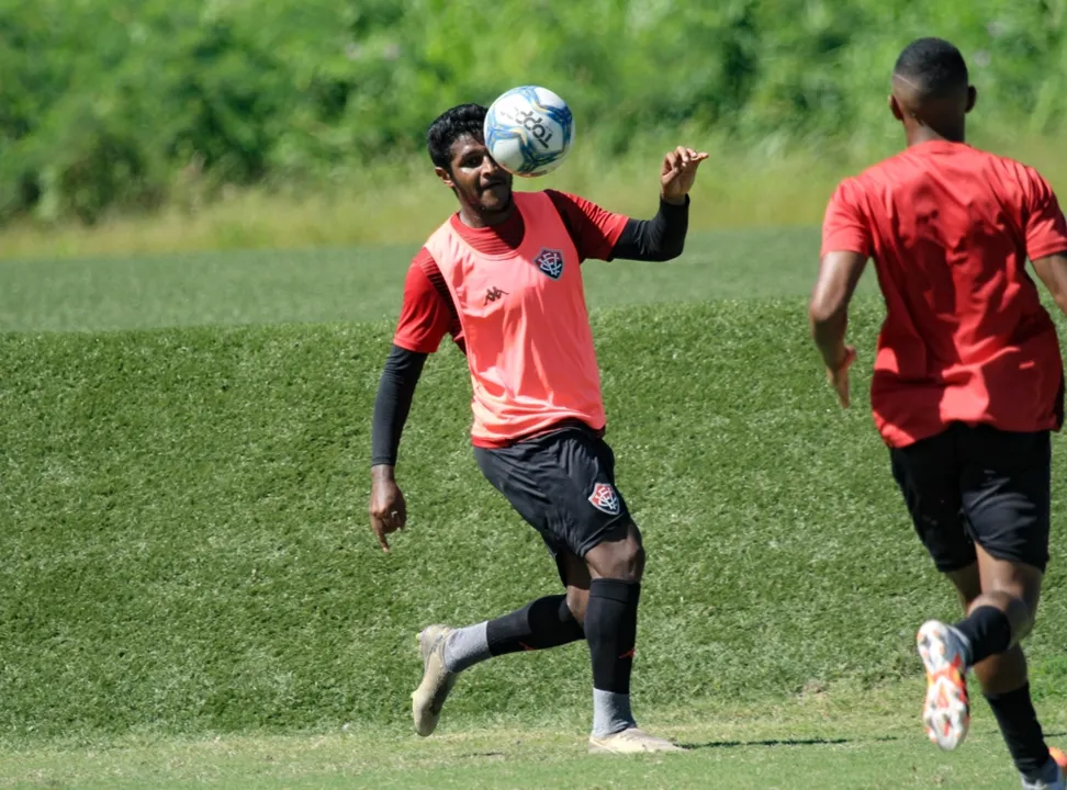 Rodrigo Andrade retornou a lista de relacionados para o duelo | Foto: Letícia Martins | EC Vitória