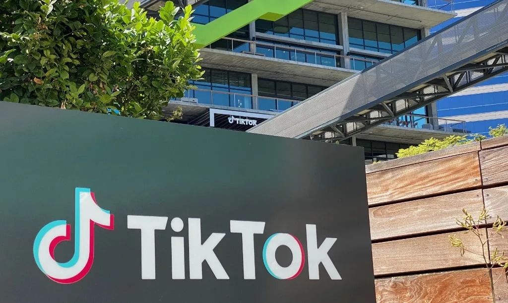TikTok tem cerca de 100 milhões de usuários nos Estados Unidos | Foto: Chris Delmas | AFP