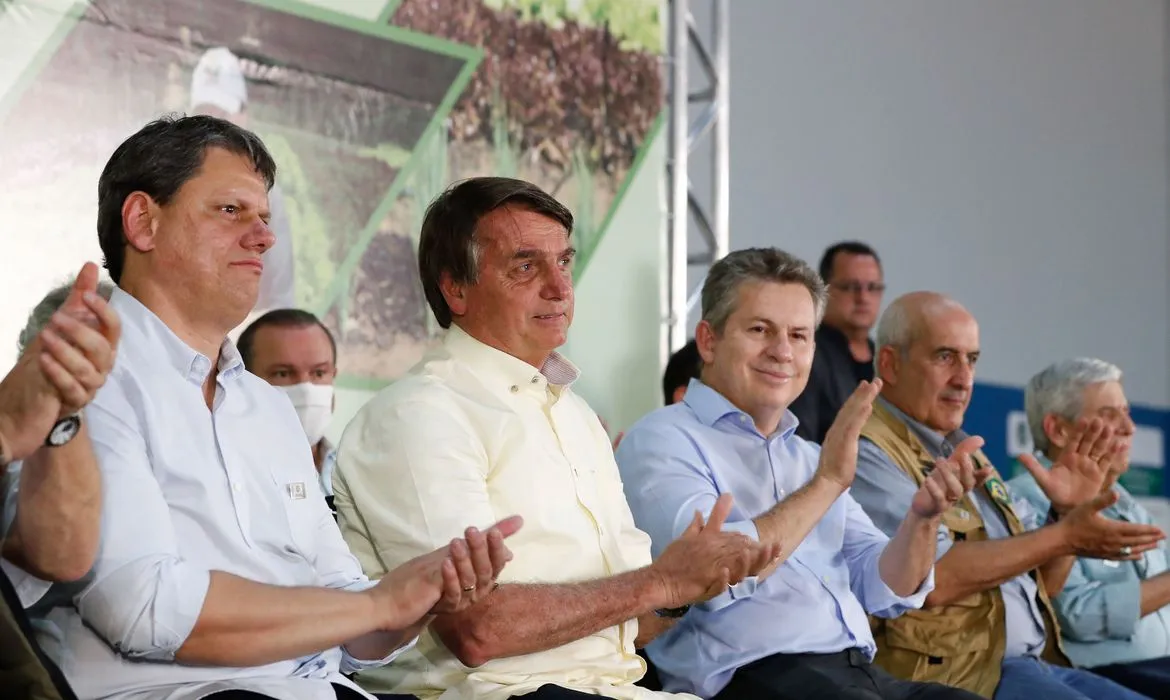 Produtores rurais já receberam 2,2 mil títulos no estado | Foto: Alan Santos | PR
